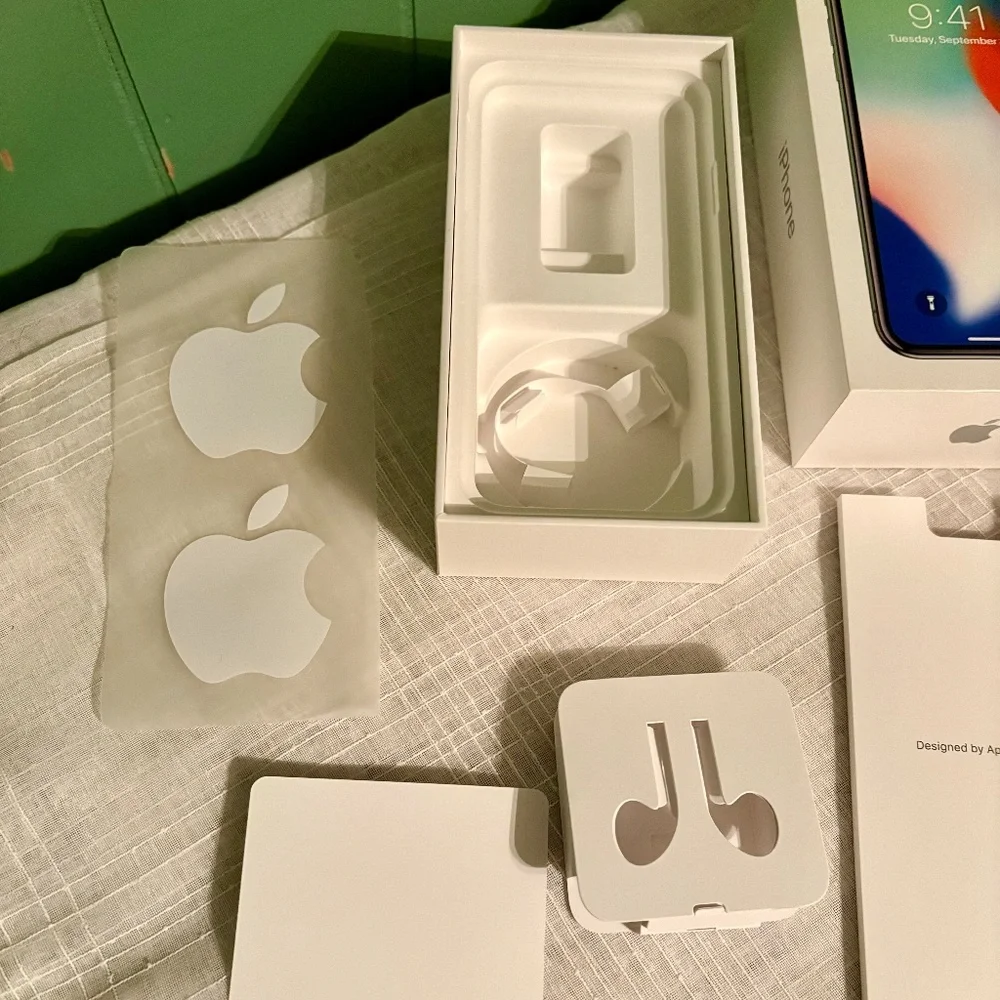 Original Empty Box Apple iPhone X Cell Mobile Smartphone Silver 256 GB OEM